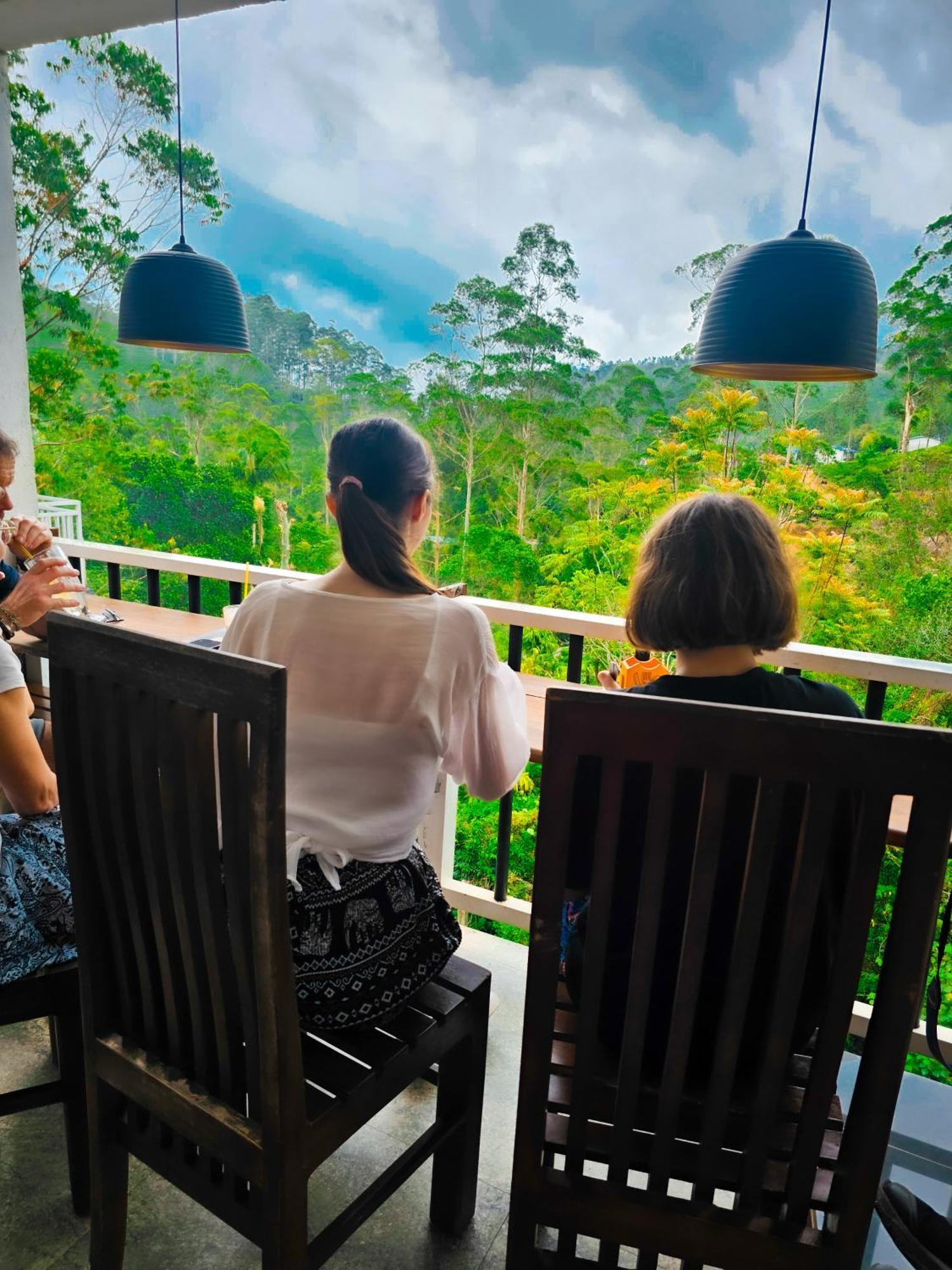 Daddy'S Guest Home Nallathanniya Bagian luar foto