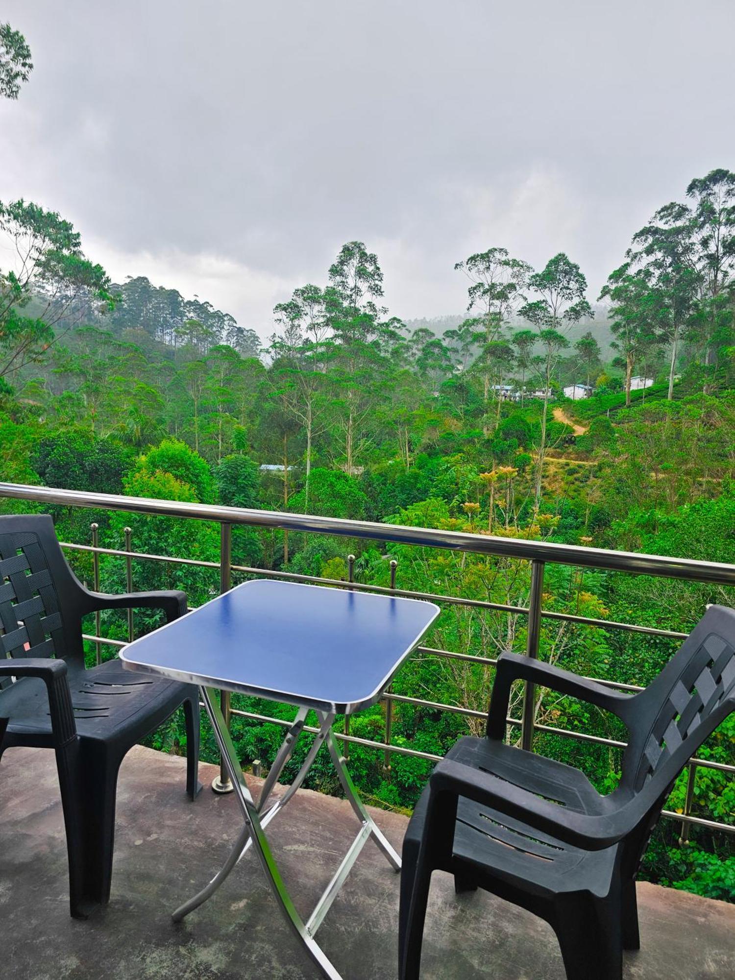 Daddy'S Guest Home Nallathanniya Bagian luar foto